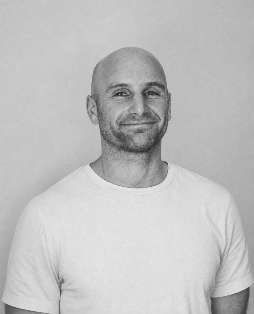 Black and white portrait of author and meditation teacher Mitch Hunter